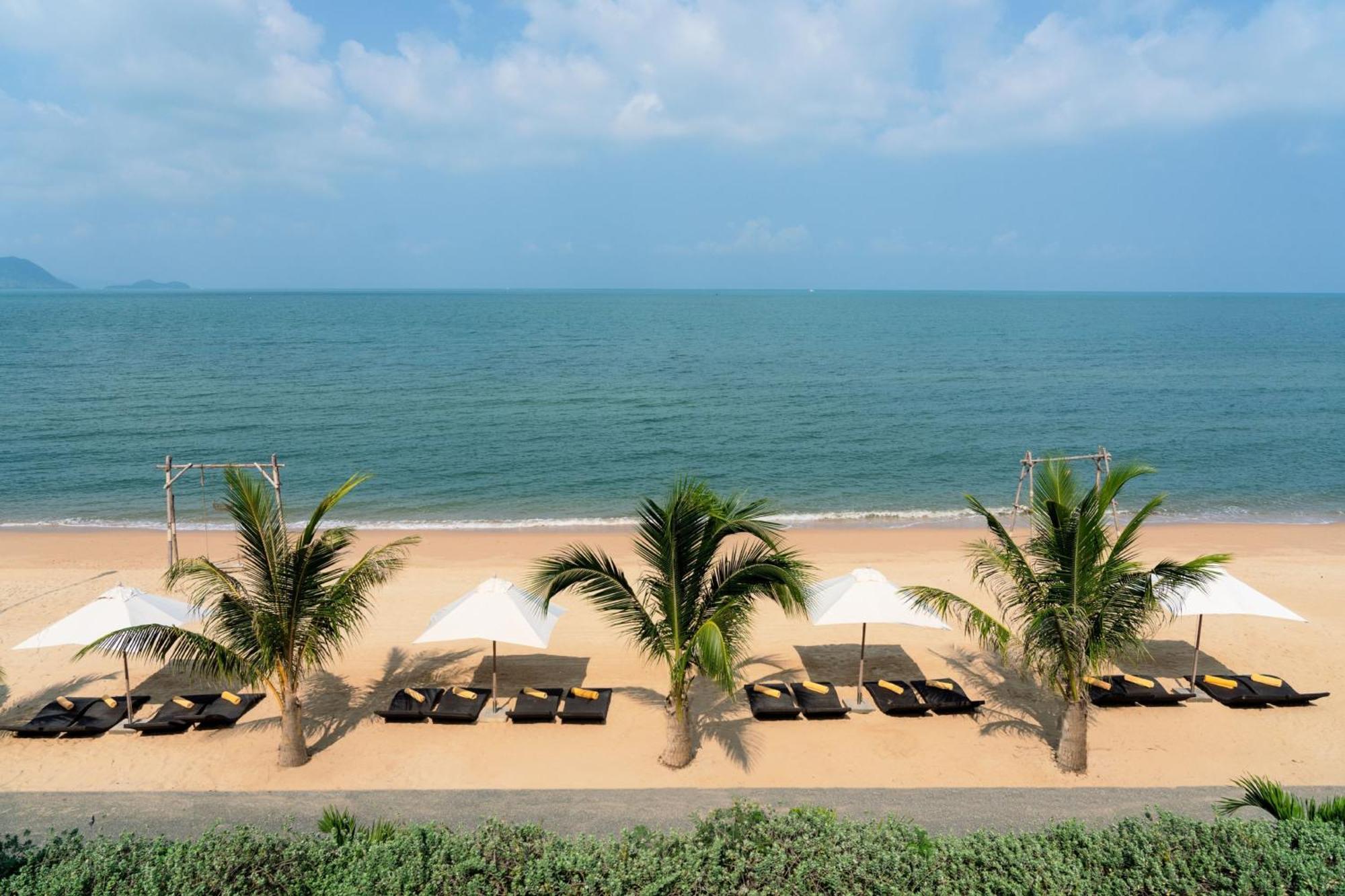 Renaissance Pattaya Resort & Spa Na Chom Thian Exterior foto